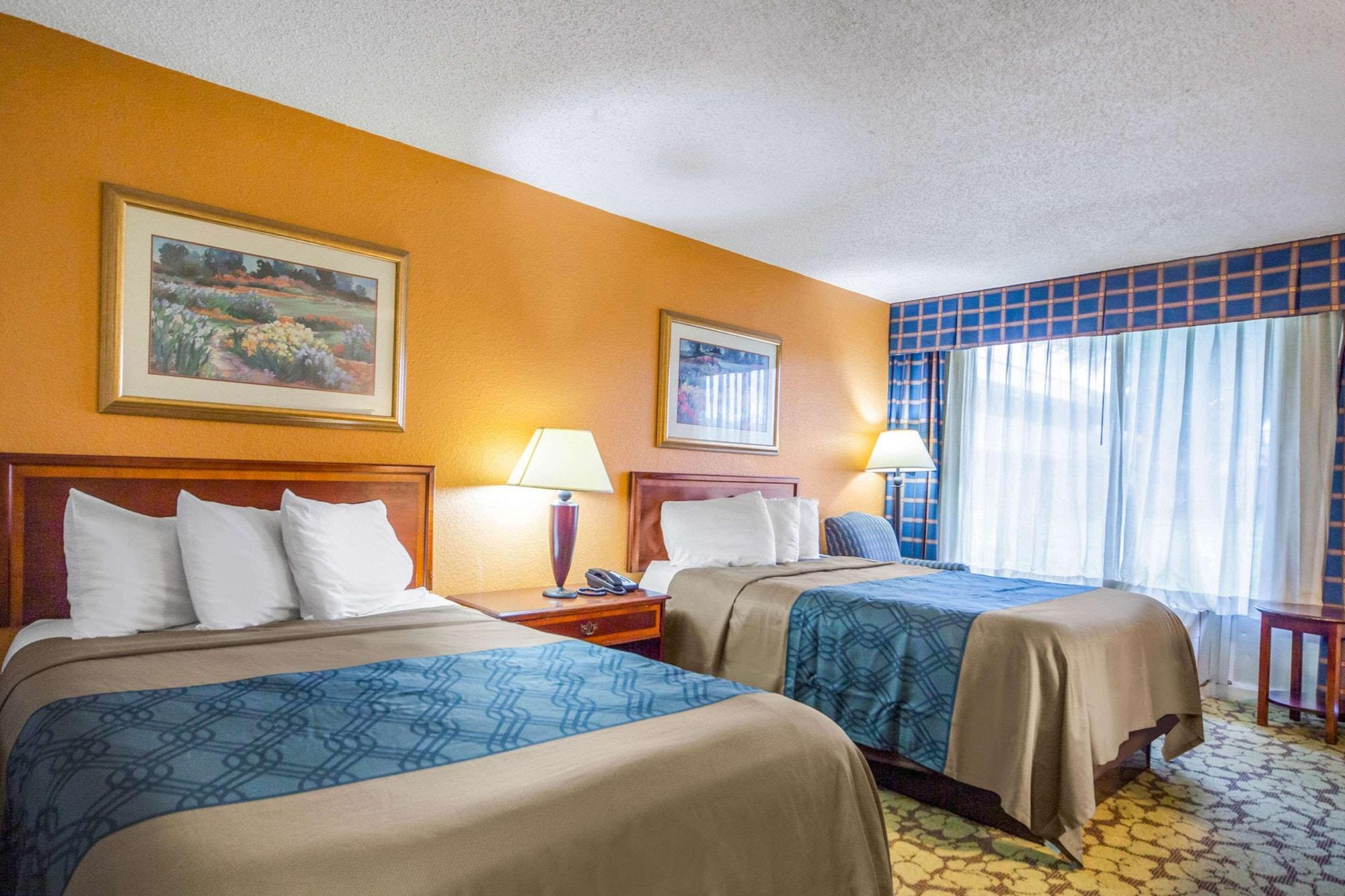 Hotel Econo Baton Rouge 3*