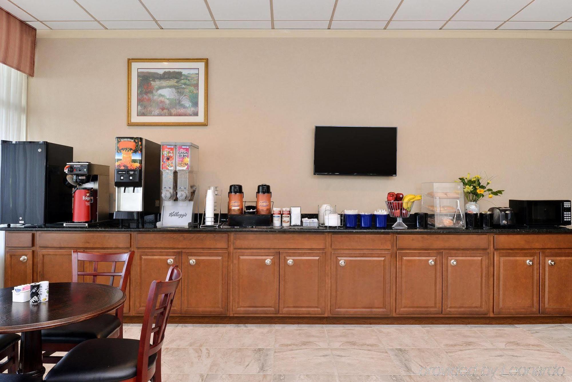 Hotel Econo Baton Rouge 3*