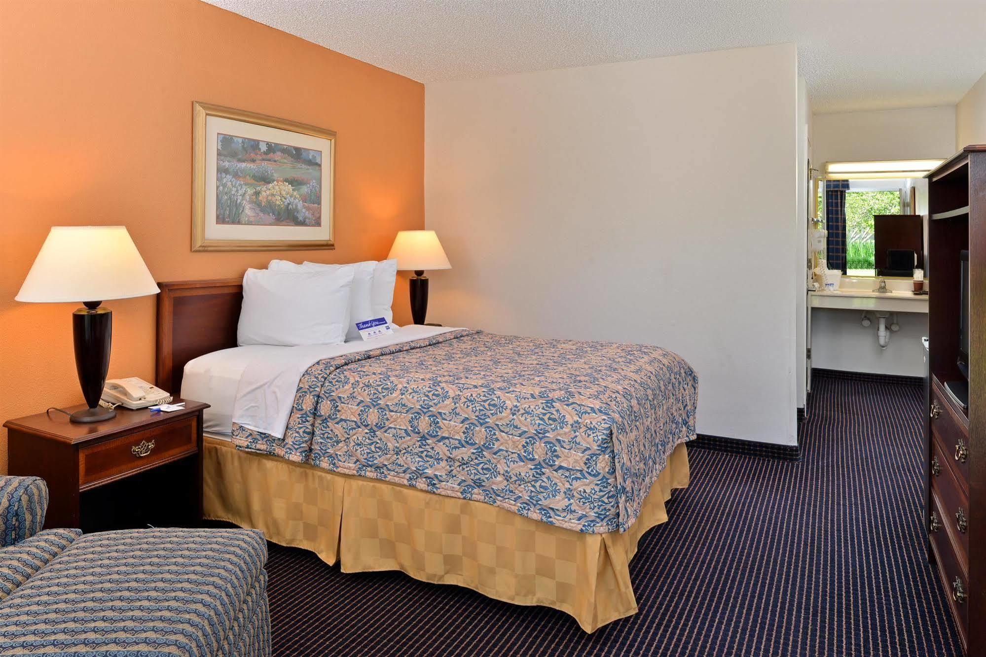Econo Baton Rouge Hotel
